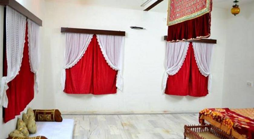 Country Retreat, Ranakpur 5